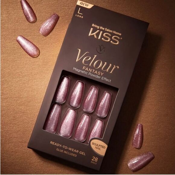 Kiss Velour Fantasy nail kit. Barbiecore. - Picture 3 of 5